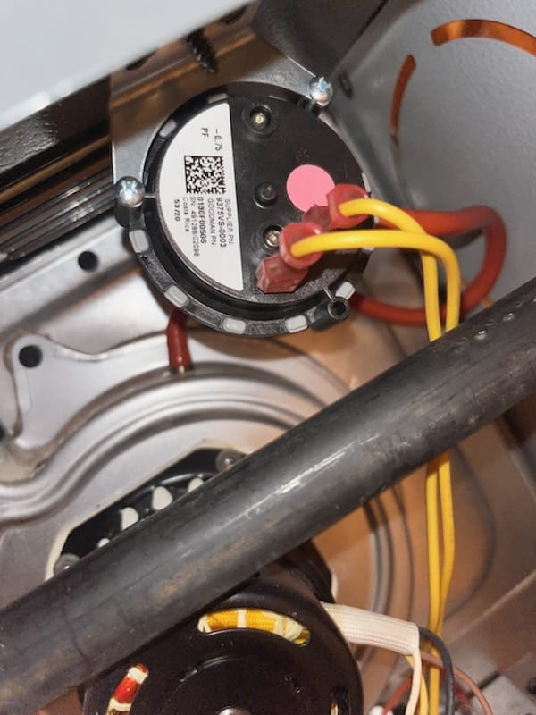 Pressure switch and associated wiring