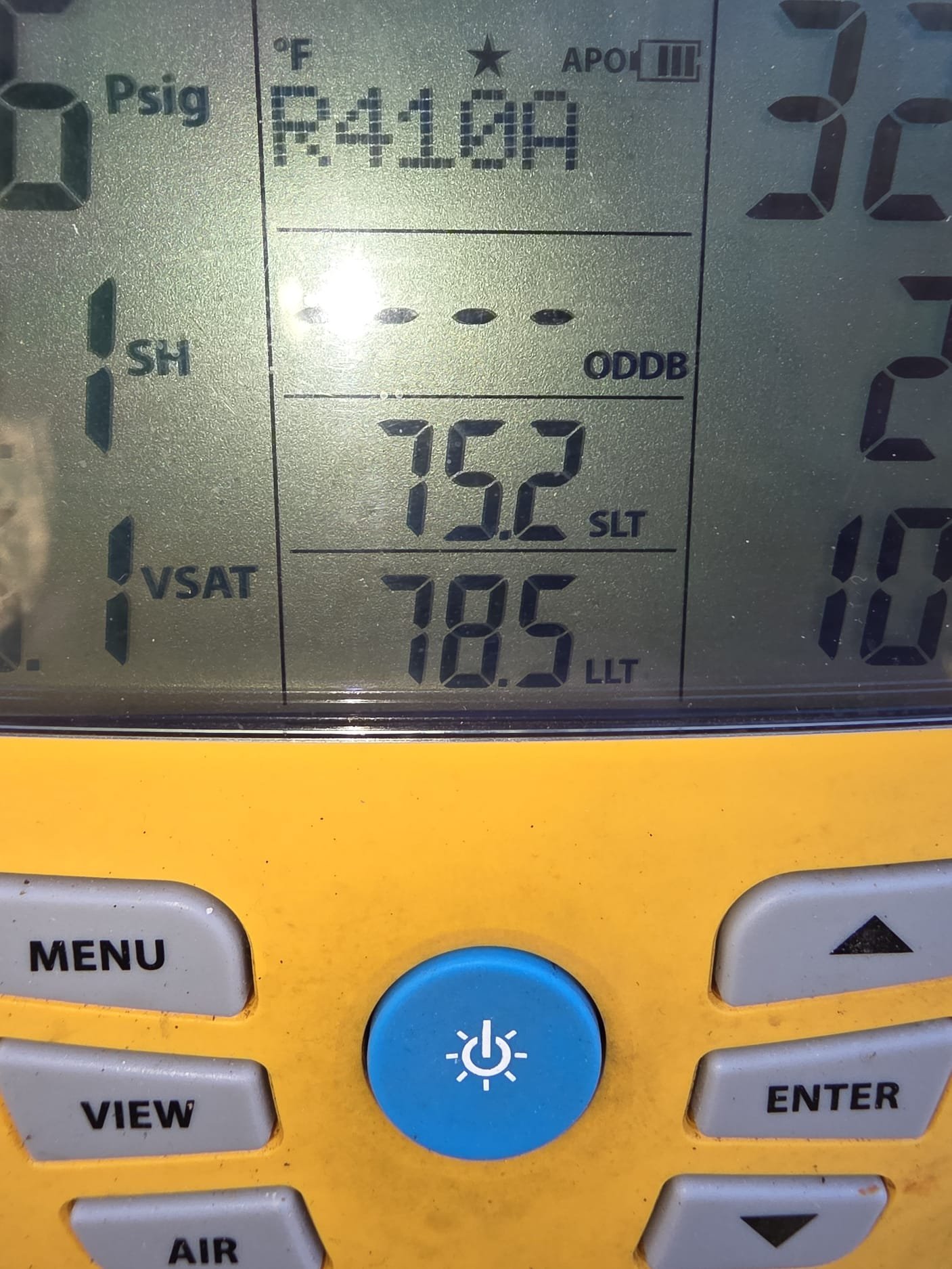Manifold Gauge Reading on Refrigerant Line