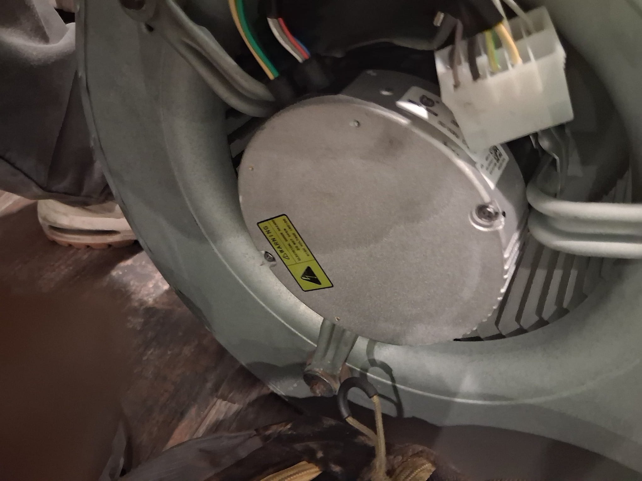 New blower motor assembly after service