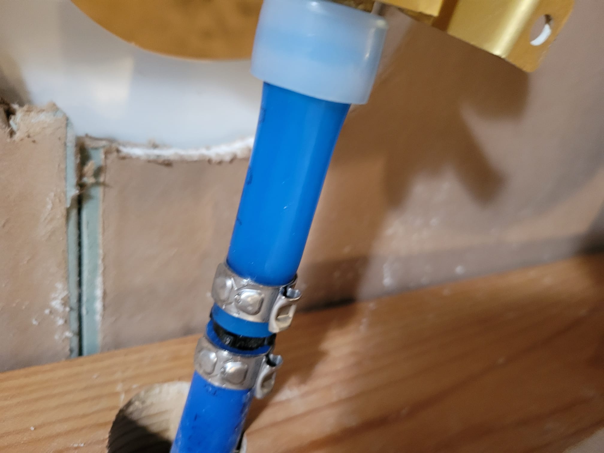 Secure PEX Connections with Stainless Clamps