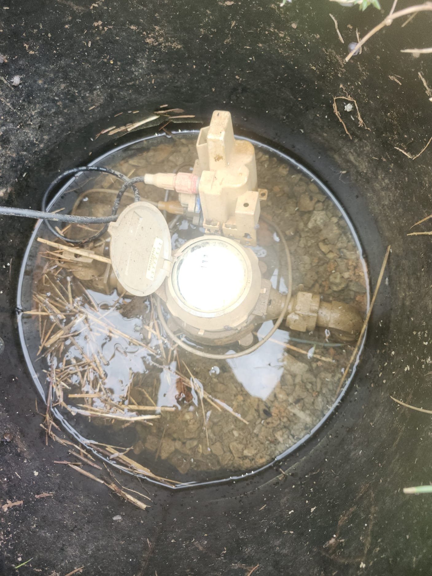 Water Meter Pit Before Maintenance